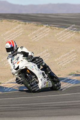 media/Nov-16-2025-Race Pace (Sun) [[8c5fa54630]]/Verified Riders/1-Turns 9 and 10 (925am)/